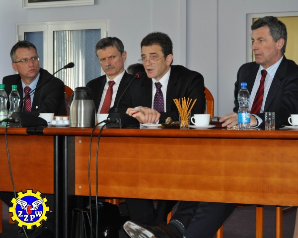 2010-03-25 - zespol_trojstronny